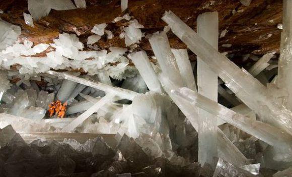 智能采矿未来技术：自动化与AI如何解决矿山安全、效率与环保难题