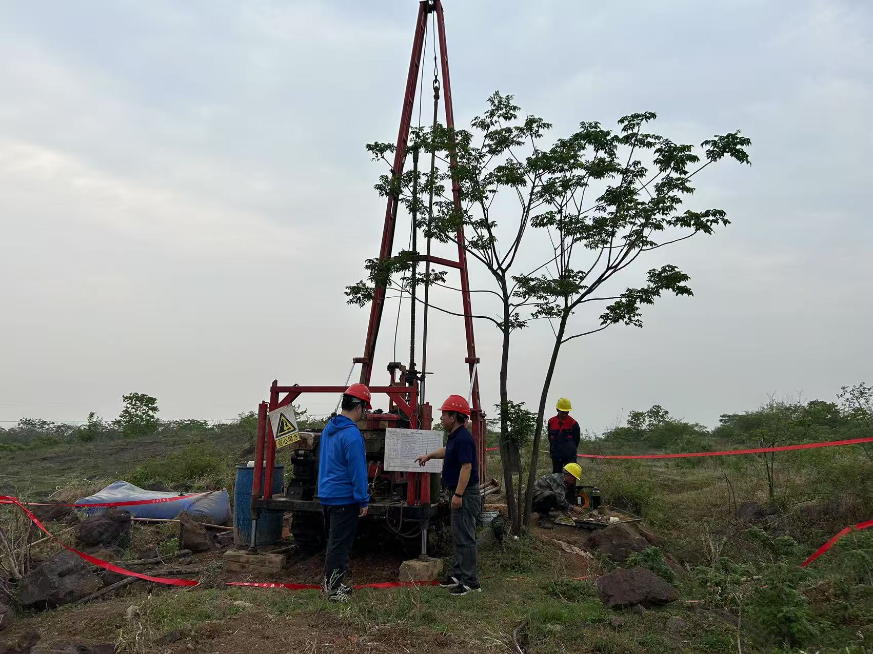矿山地质勘探装备:精准定位资源,降低开采风险,提升勘探效率