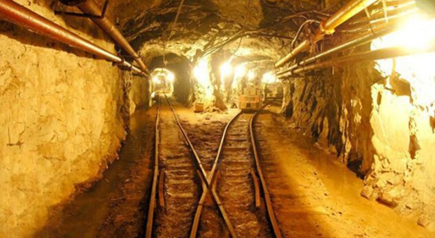 矿山地质勘探技术：精准发现地下宝藏，高效评估开采风险