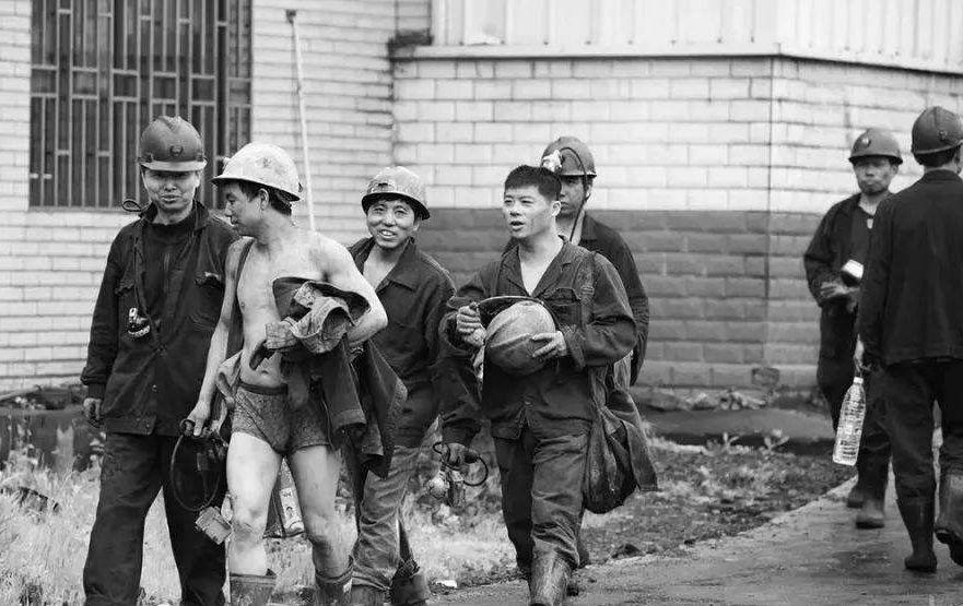 矿山安全法规：守护矿工生命，避免事故痛苦，让矿山作业更安全便捷